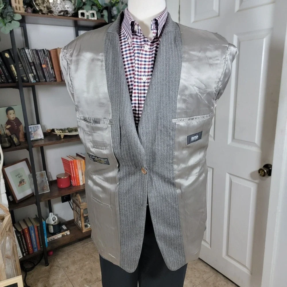 Hugo Boss material 93%